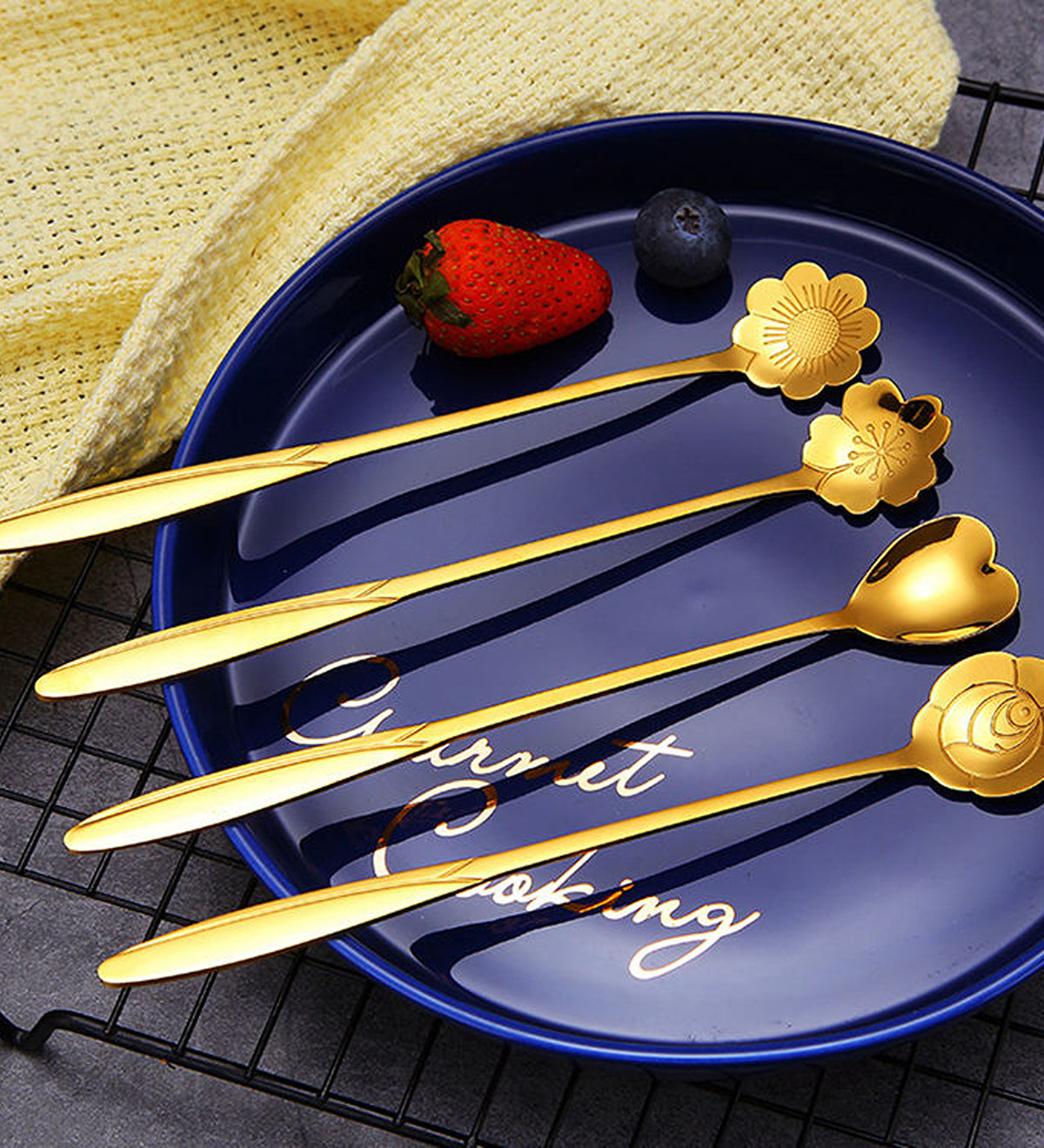 DZK Gold Flower Shape Stainless Steel Dessert & Coffee Spoon Set